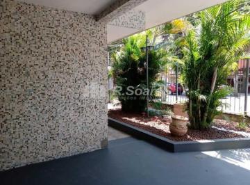 Apartamento · 80m² · 2 Quartos · 1 Vaga · Apartamento com dois quartos, em Valqueire, rua Cairuçu.