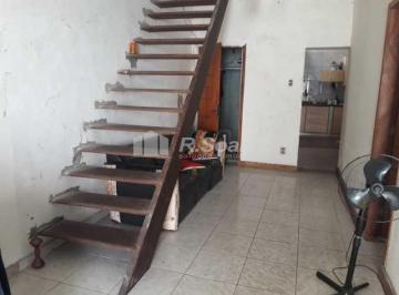 Casa · 230m² · 4 Quartos · 1 Vaga · Casa duplex em vila 4 quartos. Rua Gonzaga Bastos