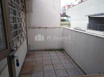 Casa · 74m² · 2 Quartos · 1 Vaga · Casa de Vila com 2 quartos no Meier, Rua Arquias Cordeiro.