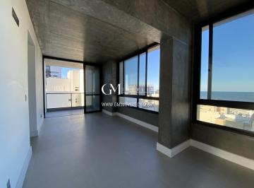 Apartamento · 91m² · 2 Quartos · 1 Vaga · Apto 2 dorm com vista incrível para o mar, Torres/RS
