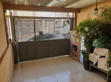 Casa de 3 quartos, São Paulo · SOBRADO PRÓXIMO MERCADO DA LAPA 