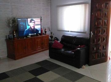 Casa · 10m² · 3 Quartos · 3 Vagas · Casa térrea - Jd. V.  Galvão