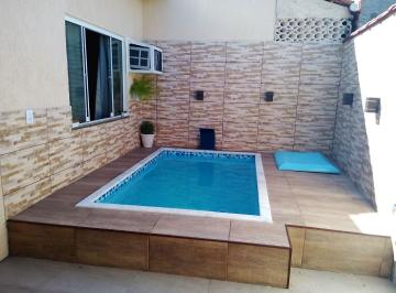 Casa · 75m² · 2 Quartos · 1 Vaga · Agradável casa no condomínio Village do Moínho I, com lazer e segurança 24h
