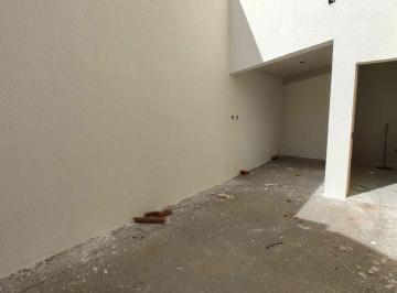 Casa en Venda de 3 quartos São Pedro · Casa em Rua Raposos - São Pedro - Esmeraldas/MG