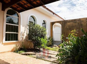5ce82d5a-a9d4-4ea9-be21-cddeea8d5b32.jpg · Casa - Bairro residencial tranquilo, com comércio local, escolas&nb
