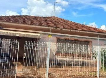 img0 · Casa a venda na Vila Harmonia, Araraquara: 3 dormitorios e amplo quintal!