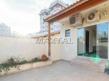 Casa · 220m² · 3 Quartos · 2 Vagas · Casa Comercial de 220 m² em Santana, 3 dormitórios, 3 suítes, 1 sala, 1 banheiro, 2 vagas.