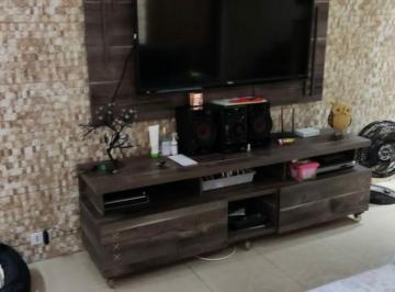 Casa · 250m² · 3 Quartos · 2 Vagas · Sobrado Cond. Fechado, Serôdio, 3 dorm. 2 stes, closet, aquecimento solar