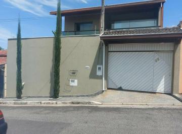 Casa · 220m² · 3 Quartos · 2 Vagas · Casa em  Rua João Luis de Paula - Benvirá - Tremembé/SP