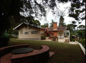 Casa · 255m² · 4 Quartos · 4 Vagas · Casa em Capivari - Campos do Jordão - Rua Isaí - Capivari - Campos do Jordão/SP