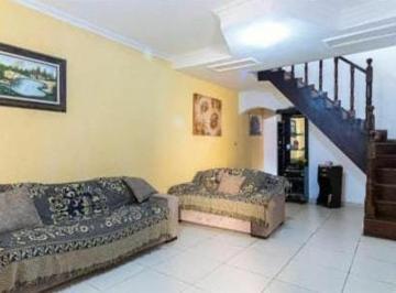 Casa · 218m² · 3 Quartos · 2 Vagas · Casa em Rua João Garibaldi dos Santos - Jardim Ubirajara (Zona Sul) - São Paulo/SP