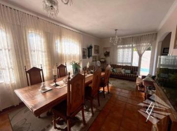9dfad5c7077804415ef8a9d0c591d146525d5242 · Casa com 4 dormitórios à venda, 207 m² - Centro - Taubaté/SP