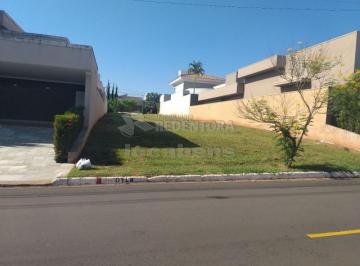 sao-jose-do-rio-preto-terreno-condominio-loteamento-recanto-do-lago-16-05-2022_15-40-30-0.jpg · Ótimo Terreno em Condomínio à Venda