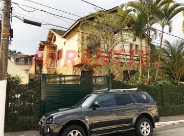 53e1d56d5089724f3f07d92577fabaac.jpg · Sobrado de 268m² com 4 quartos