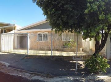 Casa · 207m² · 3 Quartos · 4 Vagas · Casa Jardim Conceição