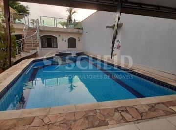 Casa · 141m² · 3 Quartos · 3 Vagas · 03 dormitórios, sendo 01 suíte com closet, 03 vagas, piscina