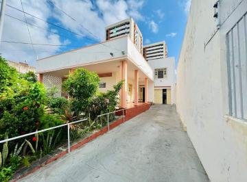 Casa · 863m² · 4 Quartos · 3 Vagas · CASA NA RUA RIACHUELO