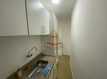 Casa Venda 90m² de 2 quartos · SOBRADO COMERCIAL c/6 salas PRÓXIMO RUA ITAPURA  C/6  SALAS 2 VAGAS PORTÃO