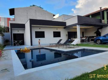 Casa · 420m² · 3 Quartos · Incrível Casa de Campo em Atibaia - Vista para a Pedra Grande! PERMUTA!