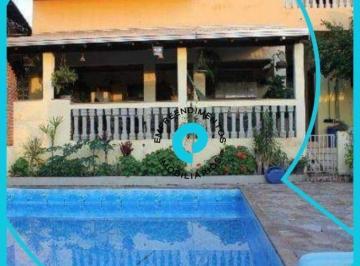 Sobrado à venda localizado no Jardim Brasília em Ibiporã, 327m².jpg · Sobrado com 3 dormitórios à venda, 300 m² por R$ 1.300.000,00 - Brasilia - Ibiporã/PR