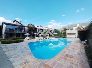 Casa · 200m² · 5 Quartos · 2 Vagas · Excelente Casa em Condomínio no Alto Entrar e Morar