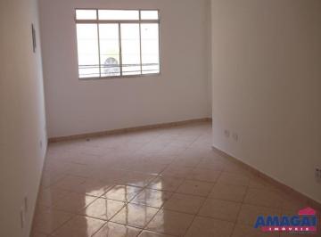 imovel-114117-5 · Imóvel comercial no Centro