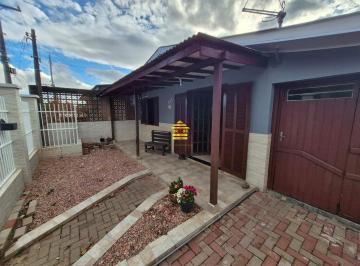 42231099_g.jpg · 
                                Casa de Alvenaria - Bairro Campina
                            