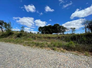 Terreno · 519m² · 3 Quartos · Lote nos Campos podendo ser financiado