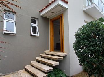 Foto 01 · Imperdível oferta de casa para venda ou locação em Itajubá-MG, Jardim Lisboa: 3 quartos, 1 suíte, 3