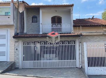 Casa · 179m² · 3 Quartos · 2 Vagas · Sobrado de 179 m² no Bairro Nova Petrópolis em SBC - SP