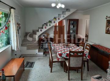 Casa · 237m² · 3 Quartos · 3 Vagas · Venda de casa em condomínio fechado no Jardim Ipiranga