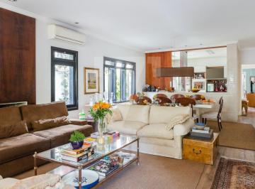 Casa · 300m² · 3 Quartos · 3 Vagas · Casa à Venda no City Butantã