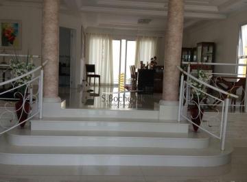 Casa · 430m² · 4 Quartos · 4 Vagas · Casa em condomínio de alto padrão, 472 m2, com 4 suítes.
