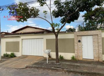 d7bec0638273a67082c534b39f97c81942ebbfba · Casa com 3 dormitórios para alugar, 190 m² por R$ 2.900,00/mês - Todos os Santos - Montes Claros/MG