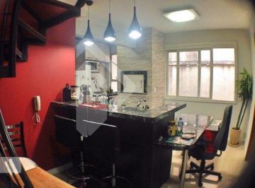 01 · Apartamento duplex no Bom Fim