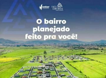 Terreno · 338m² · Loteamento Três Caminhos