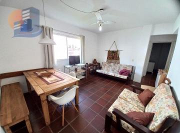 Apartamento · 65m² · 3 Quartos · 1 Vaga · Apenas 2 quadras da praia! ️ Ambientes claros, bem ventilados e muito aconchegantes.
