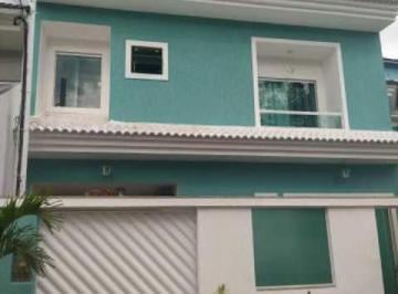 Casa · 180m² · 3 Quartos · 1 Vaga · Casa em Condomínio : Triplex / Residencial / Taquara