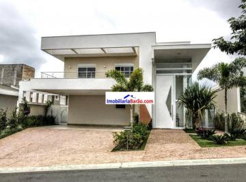 ddb605d609bc258b78725fc096608cbac55c3c49 · Casa com excelente acabamento com 05 Suites e 520 m² construídos em um terreno de 702 m²