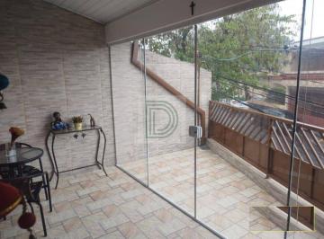 Casa · 160m² · 3 Quartos · 3 Vagas · EXCELENTE SOBRADO - 3 DORMITÓRIOS - 1 SUÍTE - 3 VAGAS