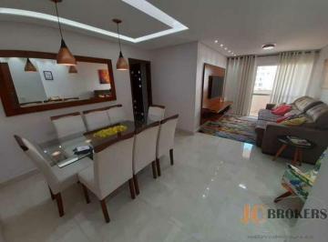 Apartamento · 105m² · 3 Quartos · 1 Vaga · Apartamento com 105m² de área útil, 3 dormitórios sendo 1 suíte, 1 vaga de garagem