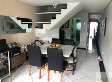 Casa · 84m² · 3 Quartos · 2 Vagas · Sobrado 3 Dormitórios (2 Suites) na Vila Campo Grande.