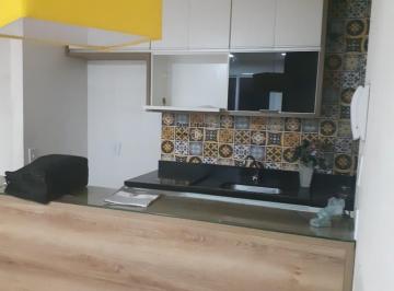 Foto 01 · Apto de 45m2, 2 dormitórios 1 vaga, com móveis planejados, gesso, piso laminado e porcelanato na est