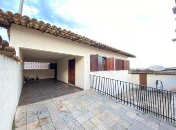 Casa · 180m² · 5 Quartos · Casa à venda, 5 quartos, 1 suíte, Cruzeiro - Matozinhos/MG