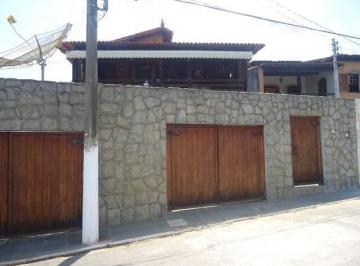 Casa · 376m² · 4 Quartos · 4 Vagas · Casa à venda, 4 quartos, 2 suítes, 4 vagas, Centro - Capim Branco/MG