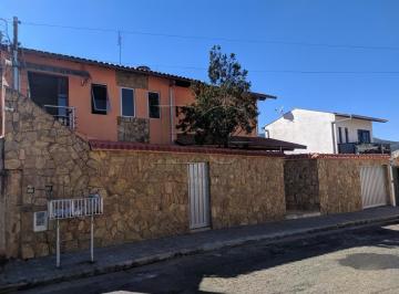 FACHADA · Casas Padrão em Poços de Caldas