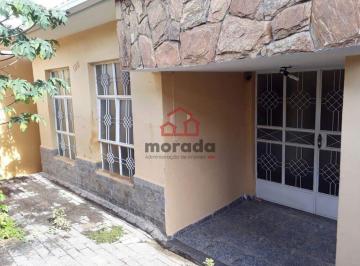 Casa · 212m² · 3 Quartos · 2 Vagas · Casa à venda em Itaúna/MG - Frente, 3 quartos (1 suíte), 2 vagas, alugada