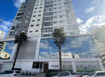 Apartamento · 175m² · 3 Quartos · 1 Vaga · APARTAMENTO NO CENTRO DE BRUSQUE COM TRÊS SUÍTES