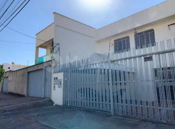 http://p3sp.pics.simbo.com.br/328/33/833/673833/600-92bca5a3-4c46-4bd7-aed4-0fac0d11f184.jpg · Casa à venda - no Setor Aeroporto