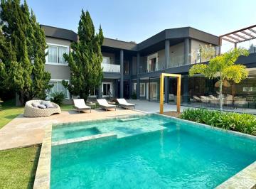 Casa · 780m² · 5 Quartos · 6 Vagas · Casa de Condomínio em Residencial Tamboré - Barueri